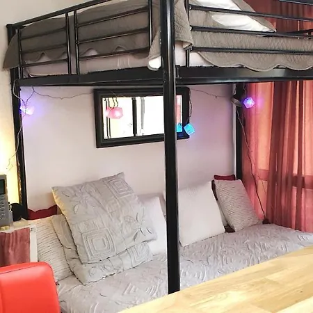 Bord De Plages, 2 Piscines, Transats, Pataugeoire *