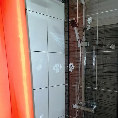 Bord De Plages, 2 Piscines, Transats, Pataugeoire 아파트 *