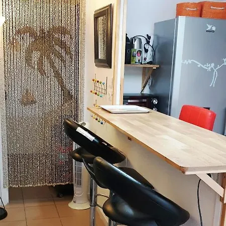 Appartement Vue Mer, 2 Piscines Privées Transats Et Pataugeoire Agde
